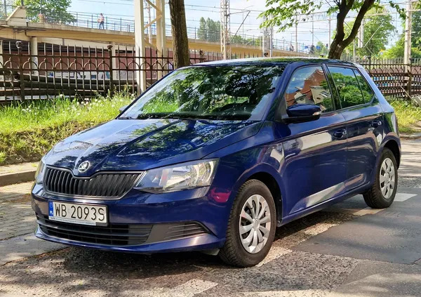 samochody osobowe Skoda Fabia cena 27500 przebieg: 144000, rok produkcji 2018 z Wrocław